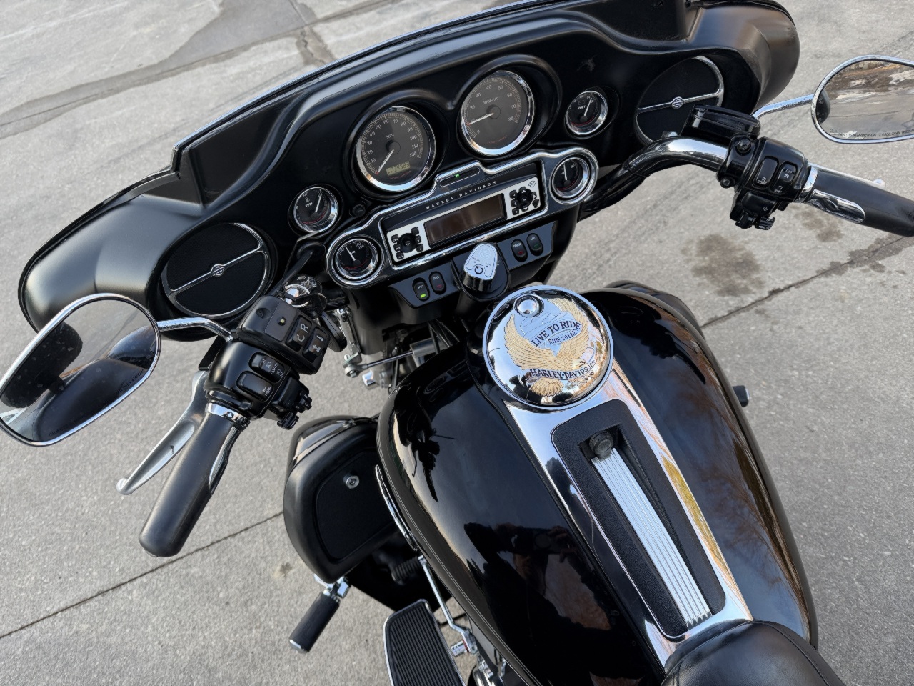 2009 Harley-Davidson FLHTCUTG Tri Glide Ultra Classic